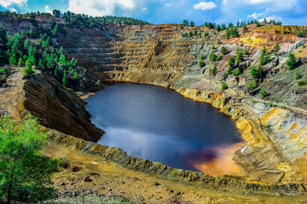 Mining Image from web
