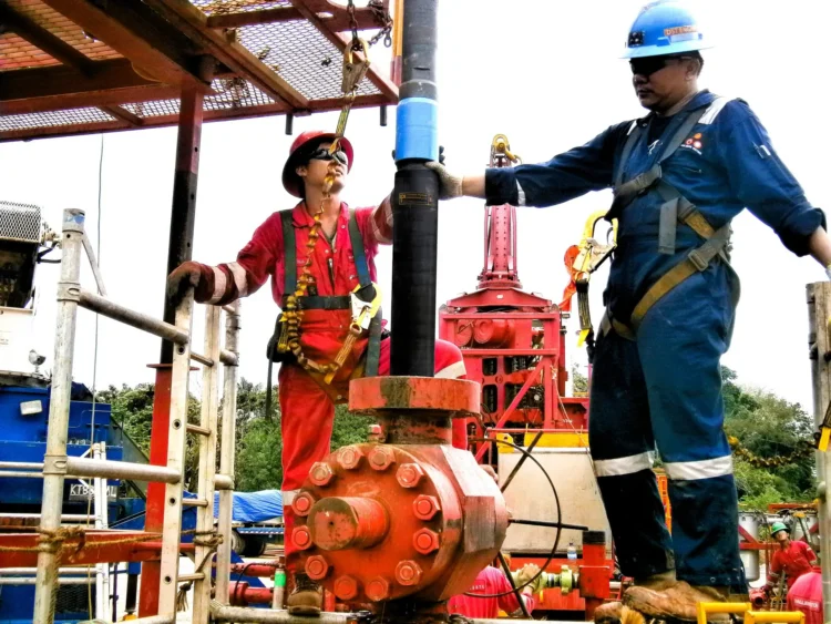 Packer deployment in Indonesia
